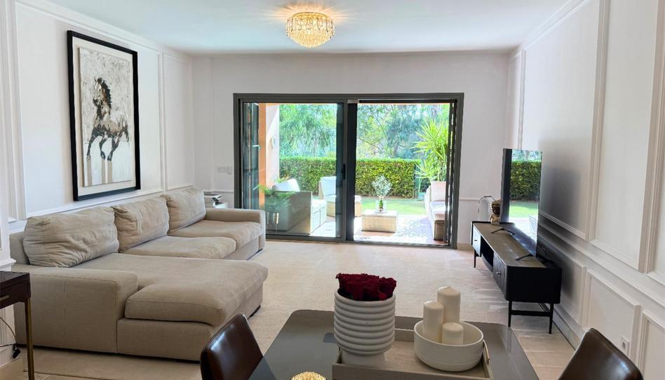 Photo 1 of Flat for sale in Calle Pico Alcazaba, 21, Benatalaya, Málaga