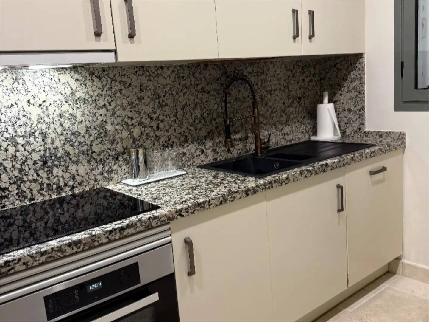 Kitchen of Flat for sale in Estepona  with Air Conditioner, Heating and Private garden