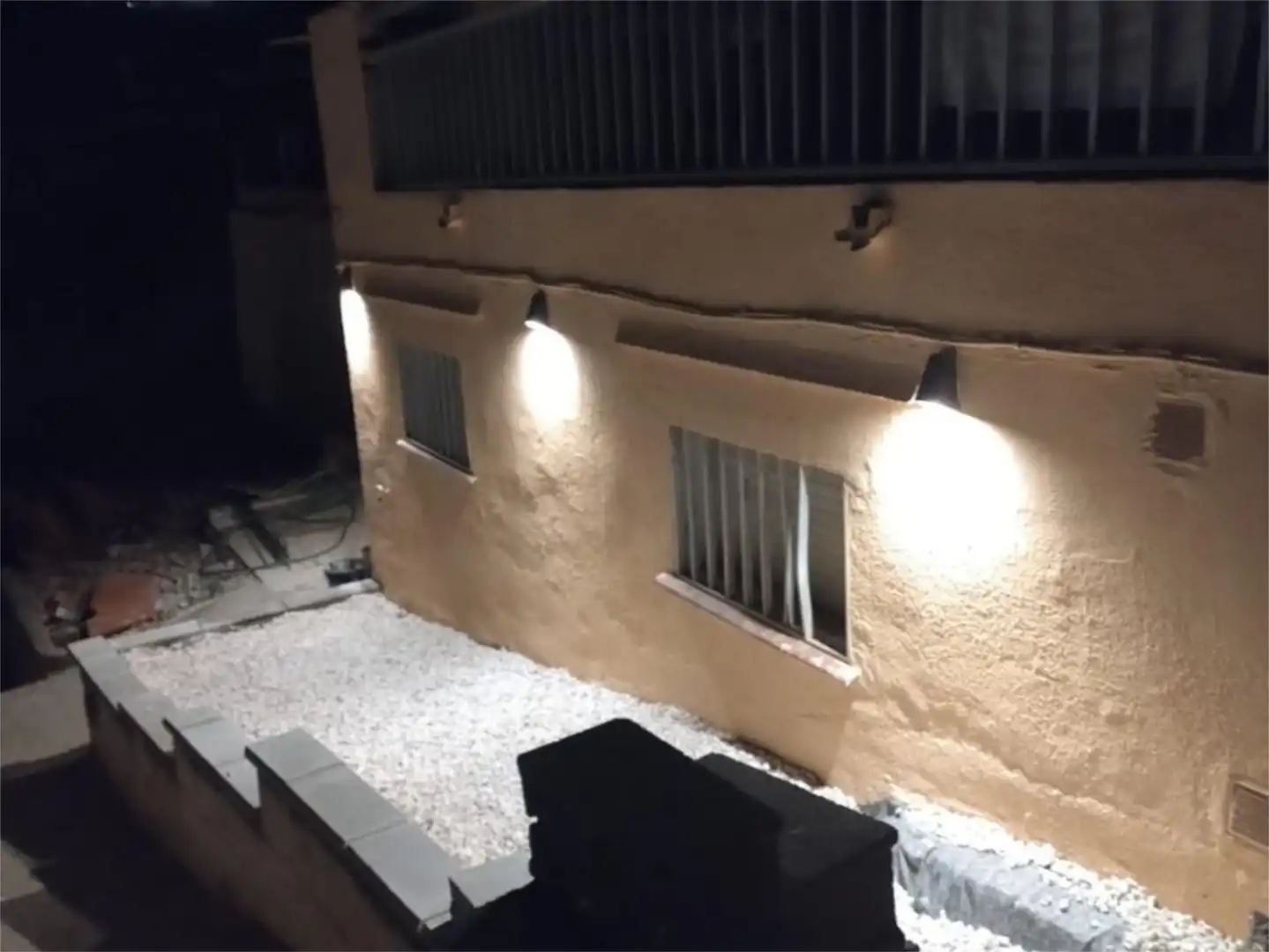 Piso en venta en Avenida Carvajal, Las Gaviotas - Carvajal Vista exterior de Piso en venta en Fuengirola con Amueblado y Parking comunitario
