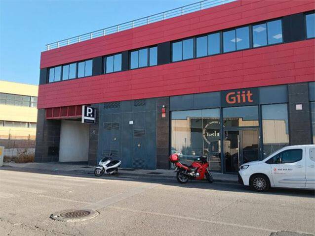 Garaje en Alquiler en San Miguel