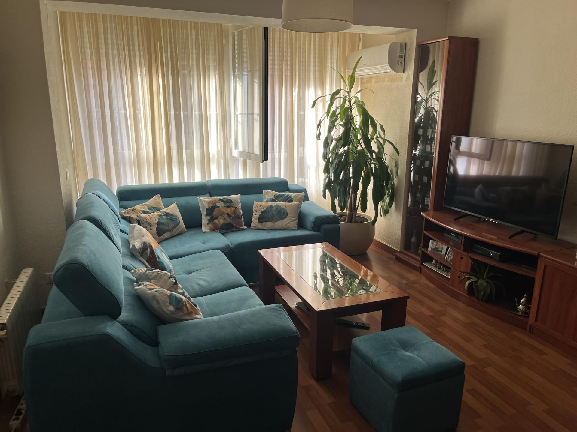 Sala d'estar de Pis en venda en Badajoz Capital amb Aire condicionat