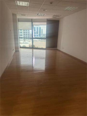 Oficina en Alquiler en San Jerónimo - La Bachillera