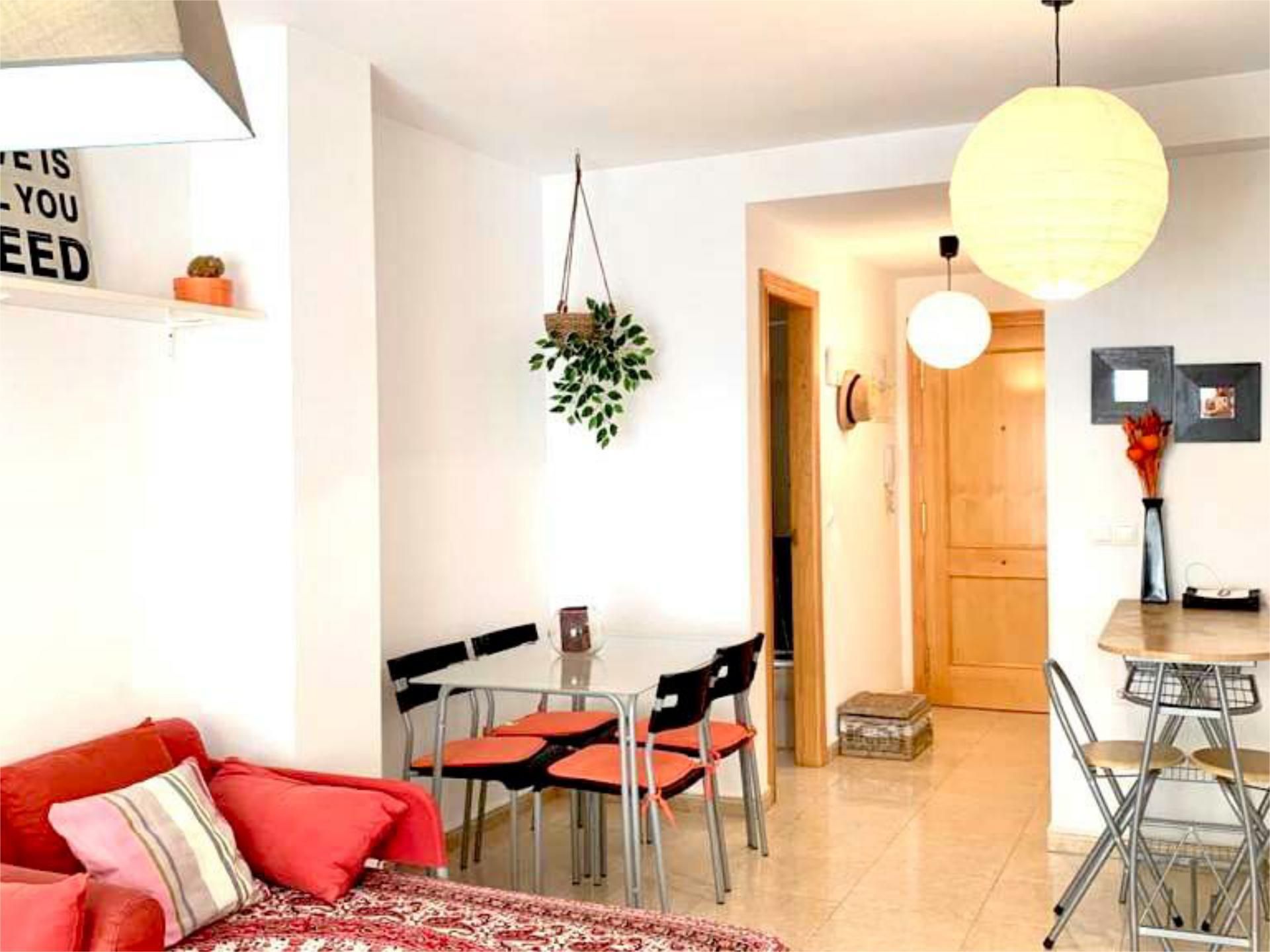 Pis en venda a Carrer Peruga, 17, Moncofa Menjador de Pis en venda en Moncofa amb Aire condicionat, Terrassa i Piscina