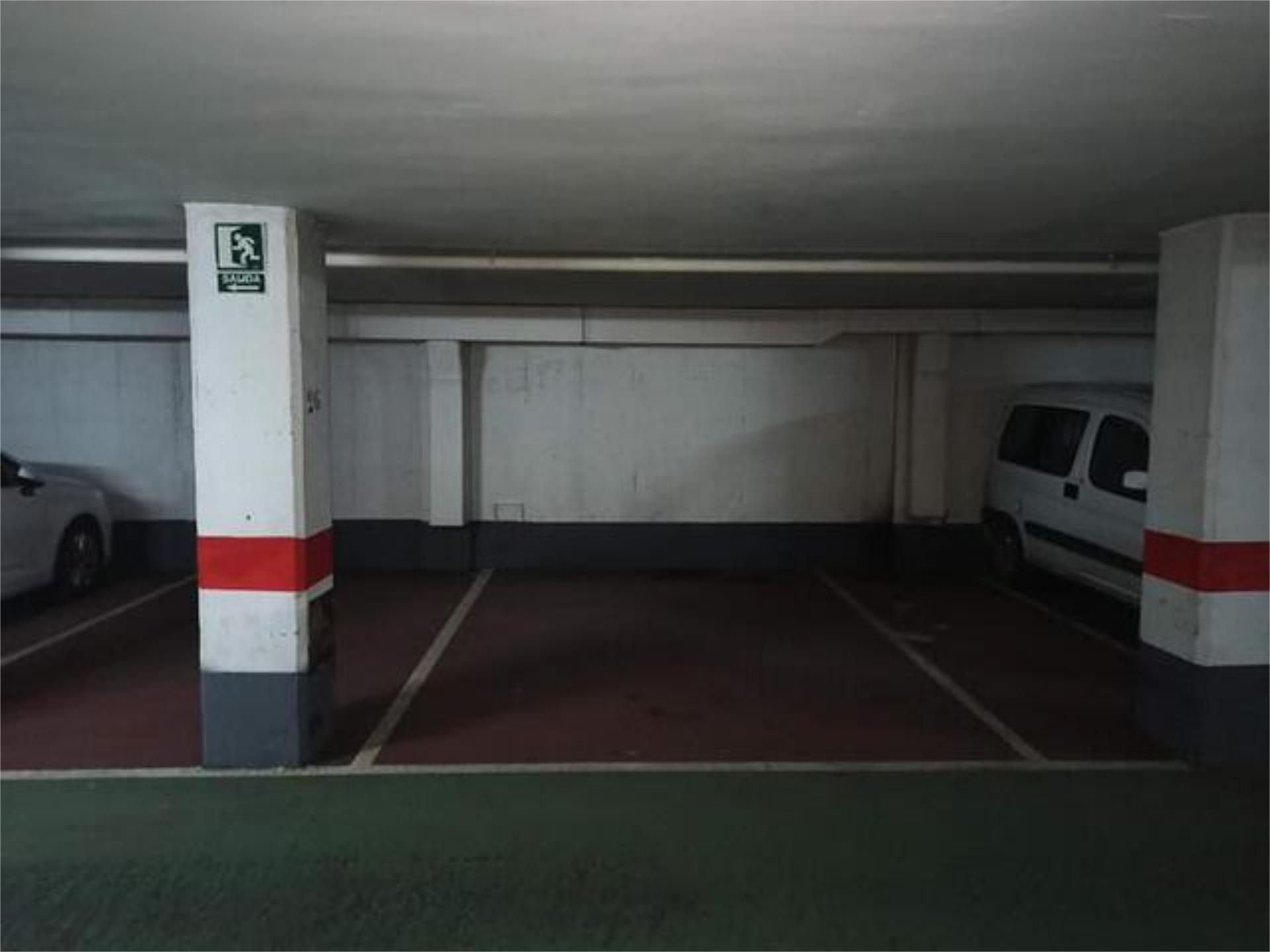 Aparcament de Garatge de lloguer en  Zaragoza Capital