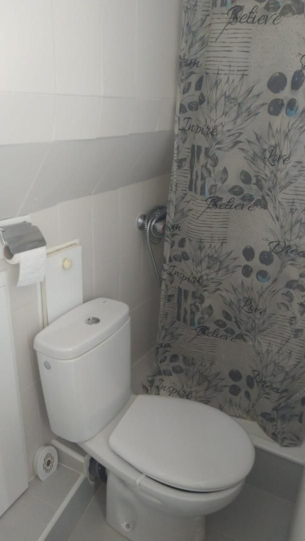 Baño de Estudio en venta en  Logroño con Aire acondicionado