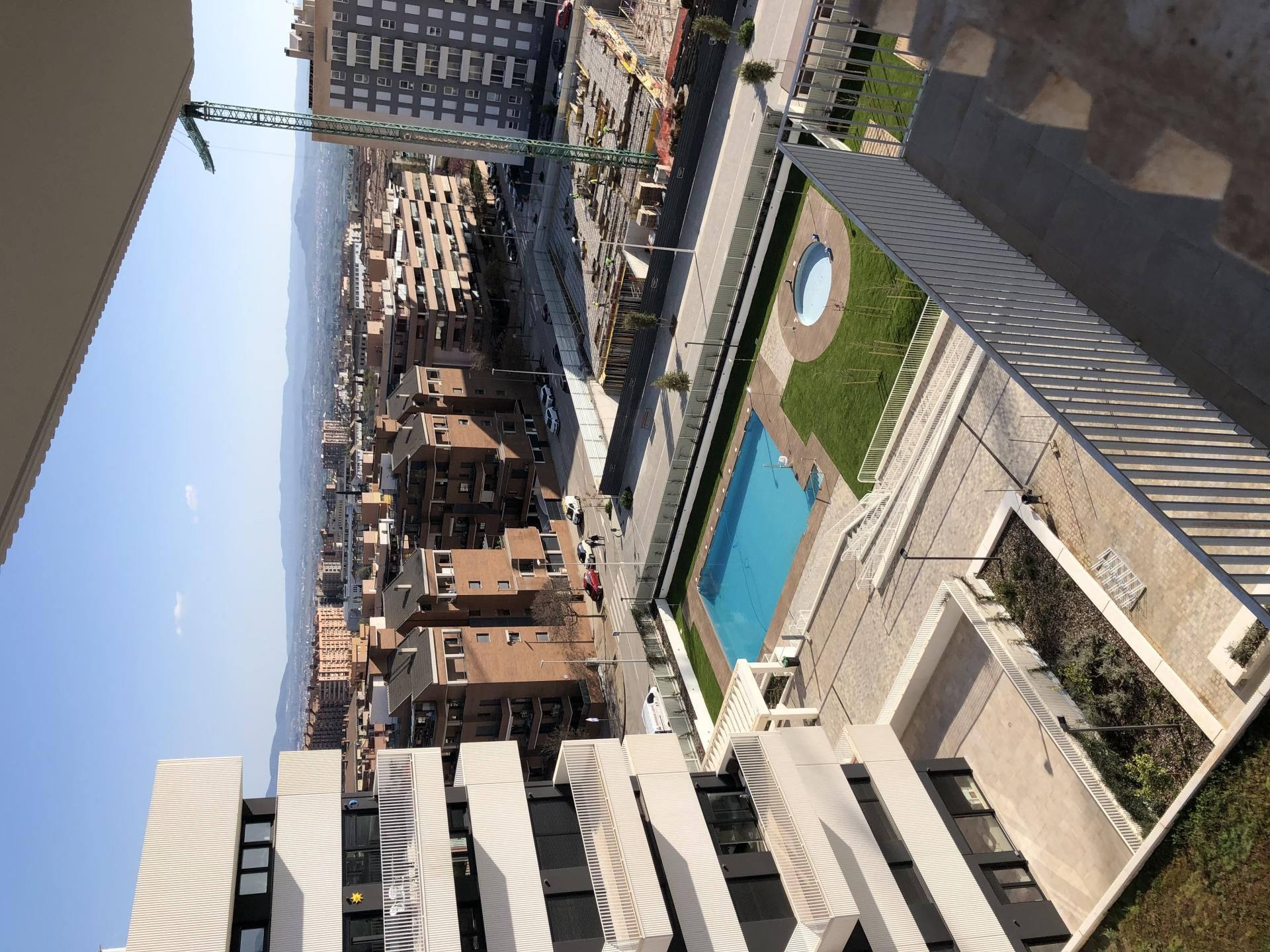Vista exterior de Piso de alquiler en  Granada Capital con Piscina