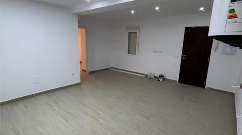Photo 4 of Flat for sale in Calle Tomás Camarillo, 2, San Roque - Concordia - Adoratrices, Guadalajara