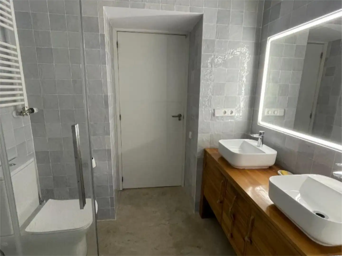 Houses for sale in Carrer Drassanes, 2, Golf - Can Trabal Bathroom of Houses for sale in Sant Cugat del Vallès with Air Conditioner, Heating and Private garden