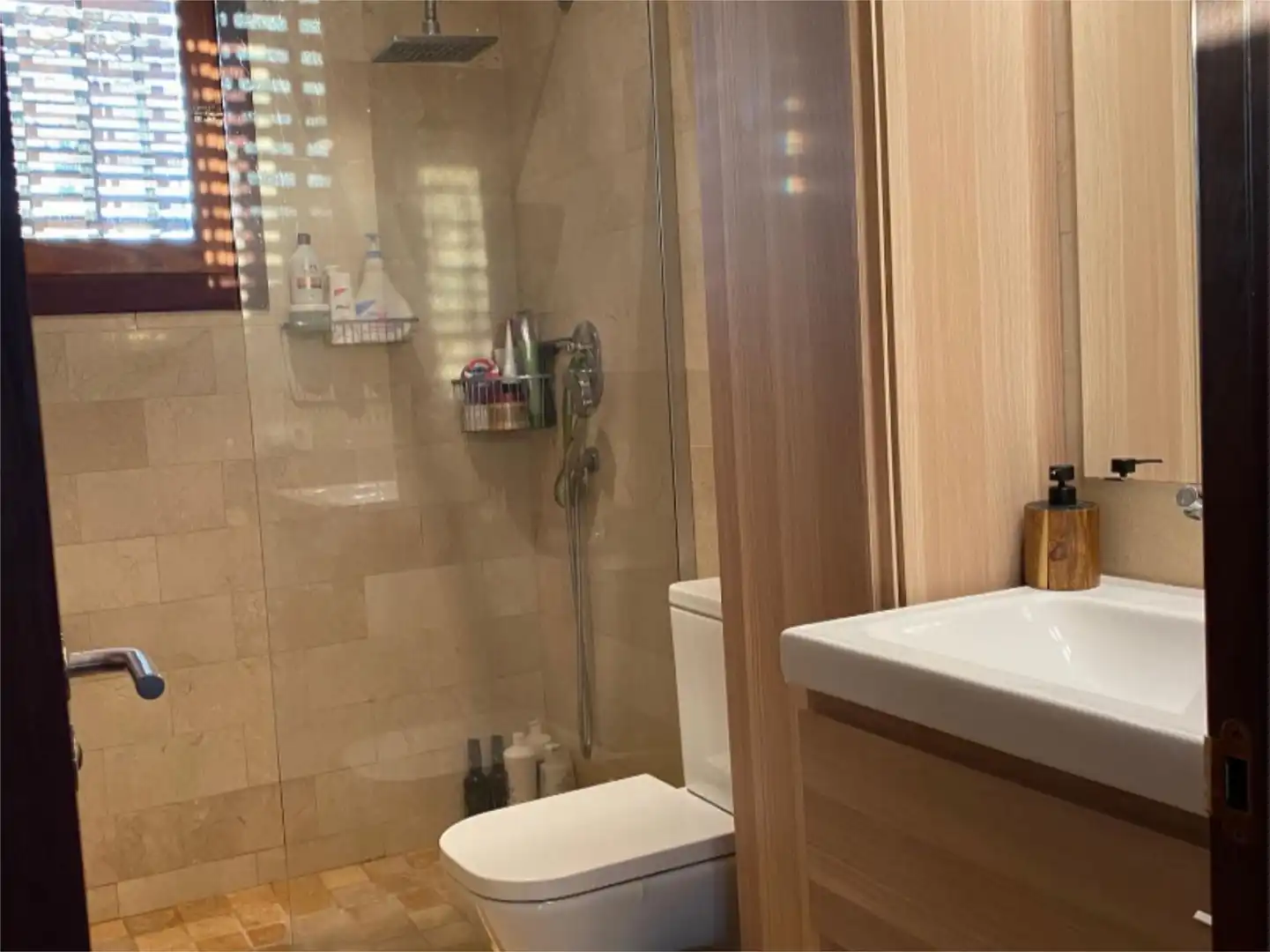 Piso en venta en Diseminado Sa Bassa Roja, 103, Sant Antoni de Portmany Baño de Piso en venta en Sant Antoni de Portmany con Aire acondicionado, Terraza y Balcón