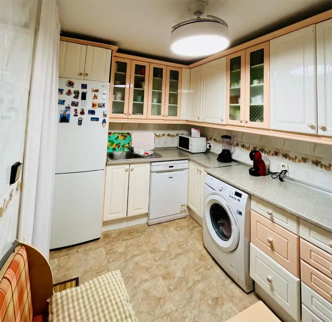 Kitchen of Flat for sale in Alcalá de Henares  with Air Conditioner