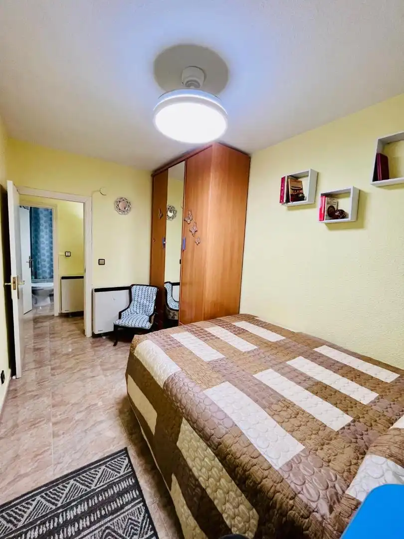 Bedroom of Flat for sale in Alcalá de Henares  with Air Conditioner