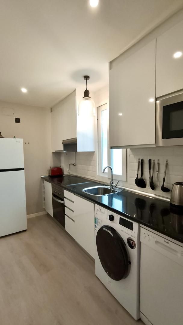 Pis de lloguer a Avenida de Nuestra Señora de Fátima, 2, Vista Alegre Cuina de Pis de lloguer en Madrid Capital amb Aire condicionat i Balcó
