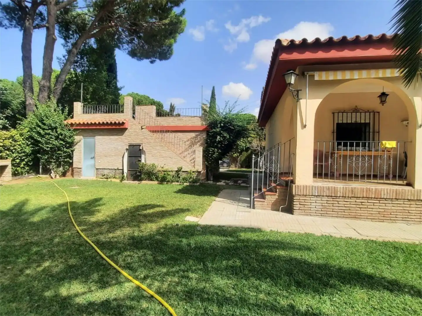 Jardín de Casa o chalet en venta en Carmona con Aire acondicionado, Jardín privado y Trastero