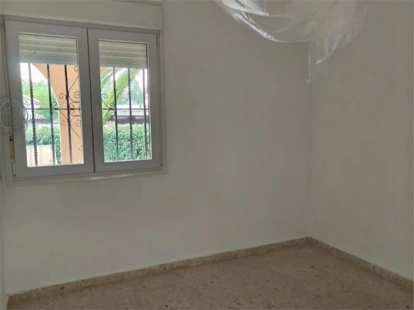 Habitación de Casa o chalet en venta en Carmona con Aire acondicionado, Jardín privado y Trastero