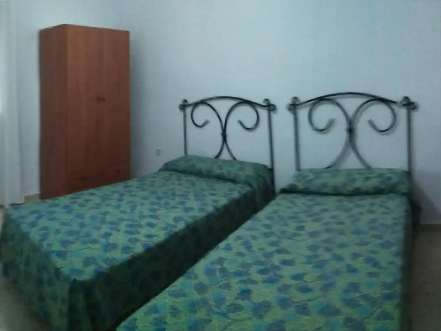Habitación de Casa o chalet en venta en Carmona con Aire acondicionado, Jardín privado y Trastero