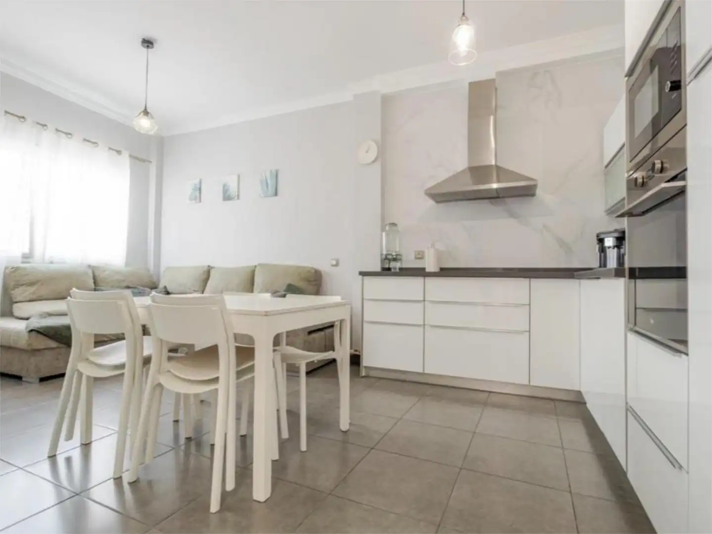 Casa o chalet en venta en Calle San Cristóbal de la Laguna, 201, San Cristóbal - Playa de la Laja Cocina de Casa o chalet en venta en Las Palmas de Gran Canaria con Aire acondicionado y Terraza
