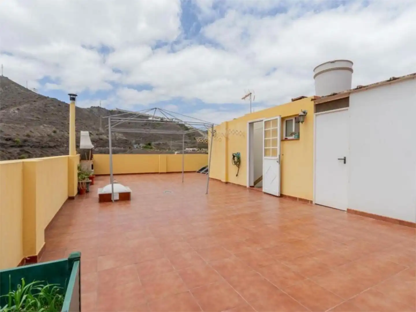 Casa o chalet en venta en Calle San Cristóbal de la Laguna, 201, San Cristóbal - Playa de la Laja Terraza de Casa o chalet en venta en Las Palmas de Gran Canaria con Aire acondicionado y Terraza