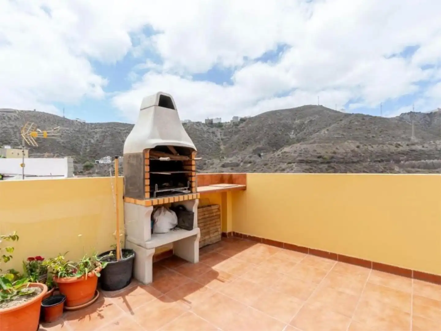 Casa o chalet en venta en Calle San Cristóbal de la Laguna, 201, San Cristóbal - Playa de la Laja Terraza de Casa o chalet en venta en Las Palmas de Gran Canaria con Aire acondicionado y Terraza