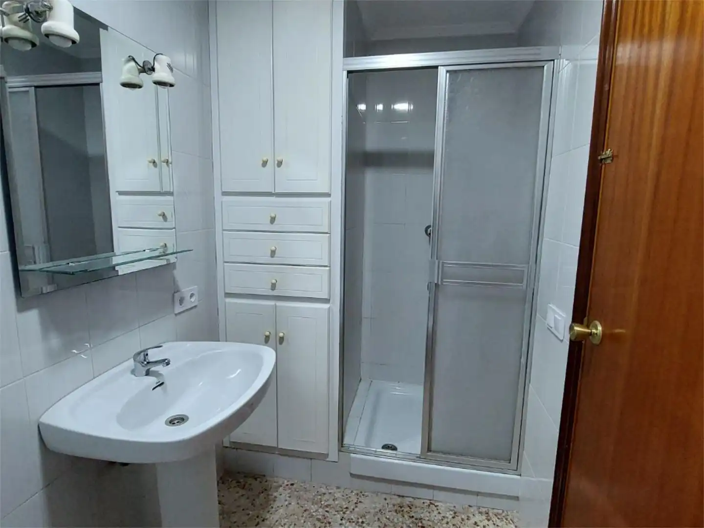 Room in Carrer de l'Om, 14, Ciutat del Transport - La Salera Room in Carrer de l'Om, 14, Ciutat del Transport - La Salera