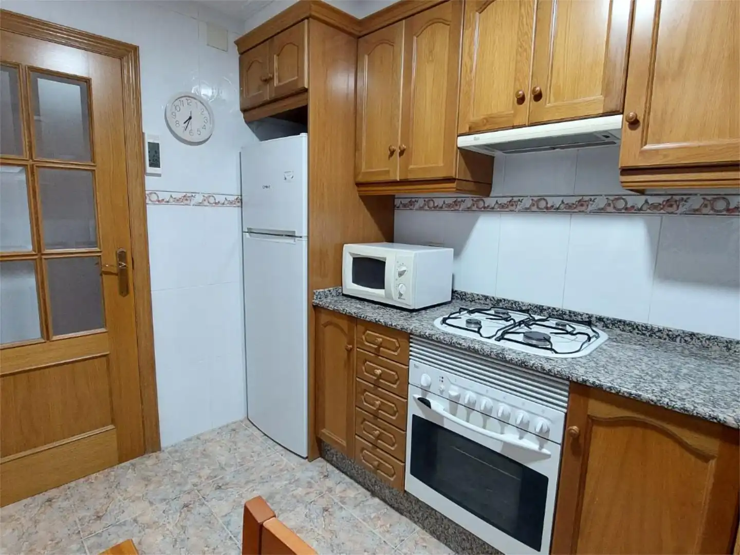 Room in Carrer de l'Om, 14, Ciutat del Transport - La Salera Room in Carrer de l'Om, 14, Ciutat del Transport - La Salera