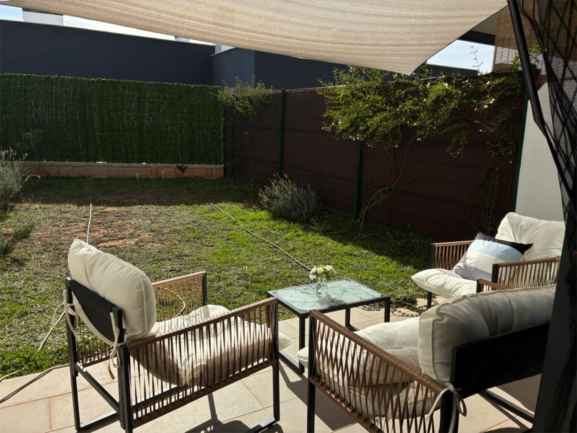 Terrassa de Pis en venda en  Granada Capital amb Calefacció, Jardí privat i Terrassa