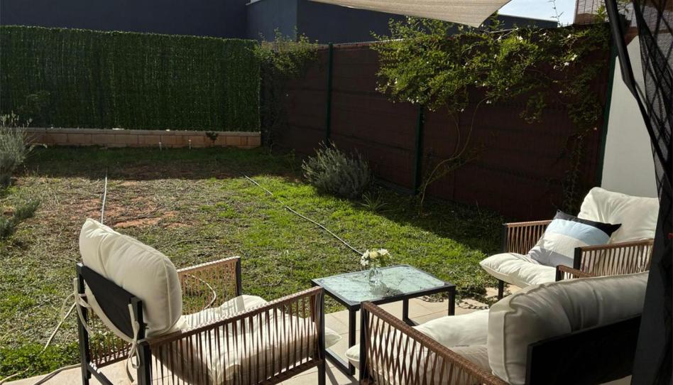 Casa adosada en venda a Lancha del Genil, Granada - imatge 1 Foto 1 de Casa adosada en venda a Lancha del Genil, Granada