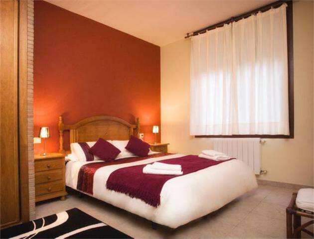 Casa-chalet en Venta en Santo Adriano