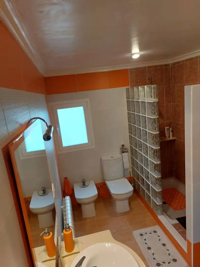 Houses for sale in Calle Santa Cecilia, 13, Utiel Bathroom of Houses for sale in Utiel with Heating and Furnished