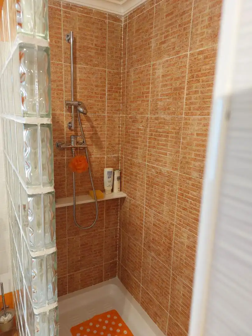 Houses for sale in Calle Santa Cecilia, 13, Utiel Bathroom of Houses for sale in Utiel with Heating and Furnished