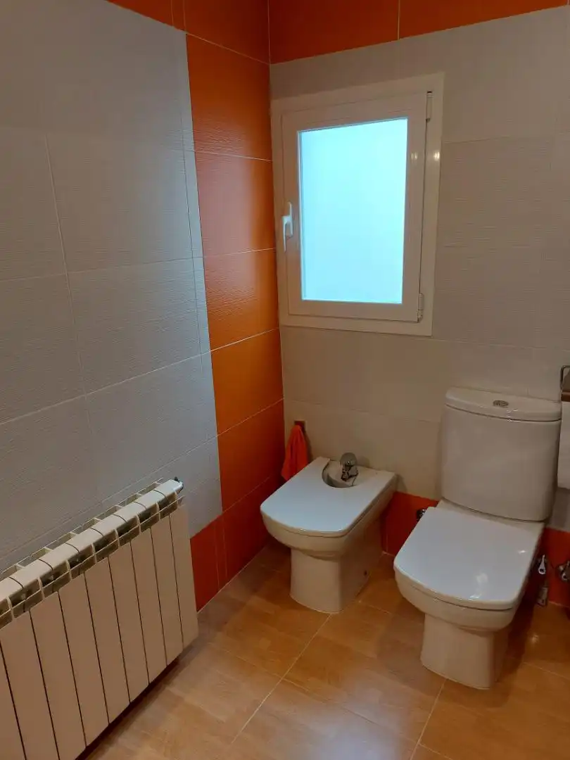 Houses for sale in Calle Santa Cecilia, 13, Utiel Bathroom of Houses for sale in Utiel with Heating and Furnished