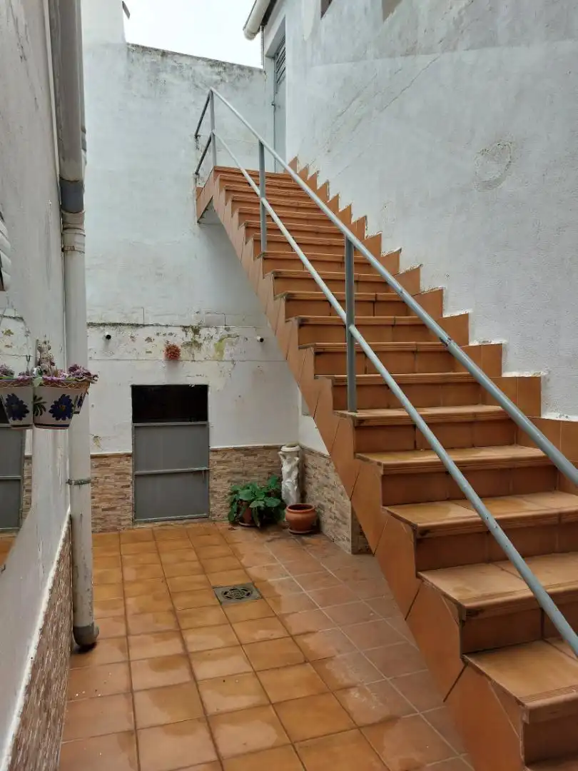 Houses for sale in Calle Santa Cecilia, 13, Utiel Houses for sale in Utiel with Heating and Furnished