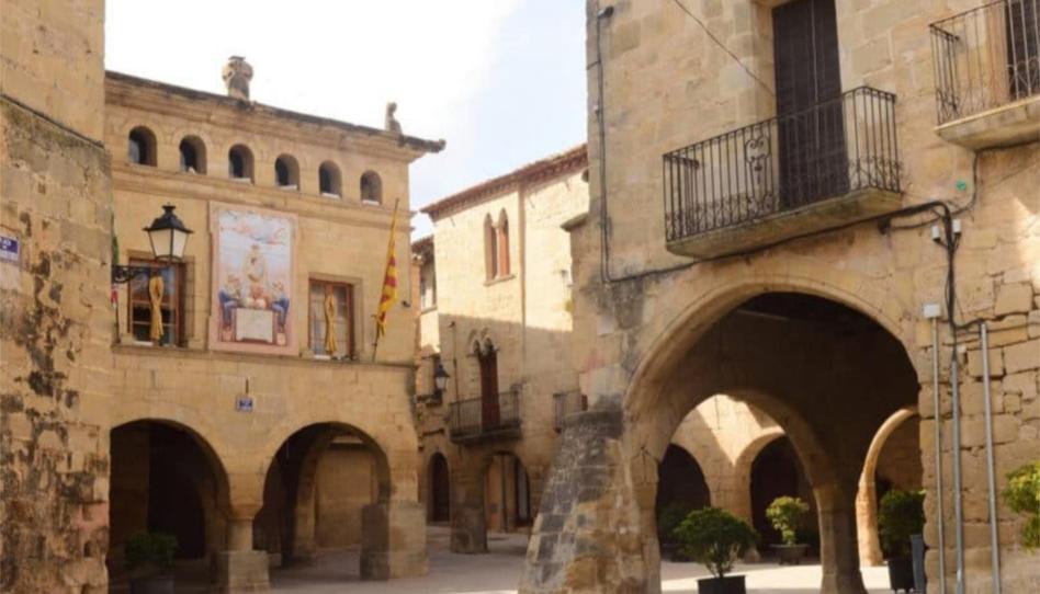 Single-family semi-detached for sale in Carrer Bonaire, 7, Horta de Sant Joan, Tarragona - image 1 Photo 1 of Single-family semi-detached for sale in Carrer Bonaire, 7, Horta de Sant Joan, Tarragona