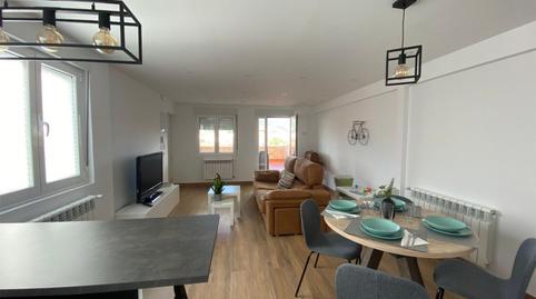 Foto 3 de Ático de alquiler en Calle Tenderina Alta, 42, Fozaneldi - Tenderina, Asturias