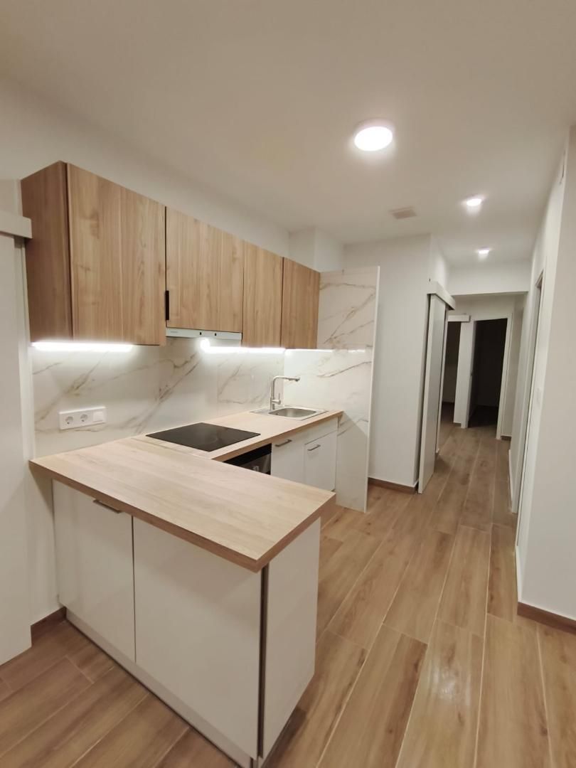 Pis de lloguer a Carrer Llevant, 7, Balsareny Cuina de Pis de lloguer en Balsareny amb Aire condicionat, Calefacció i Parquet