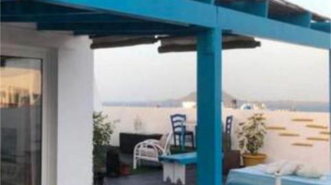 Apartment to rent in Corralejo, Las Palmas - image 4 Photo 4 of Apartment to rent in Corralejo, Las Palmas