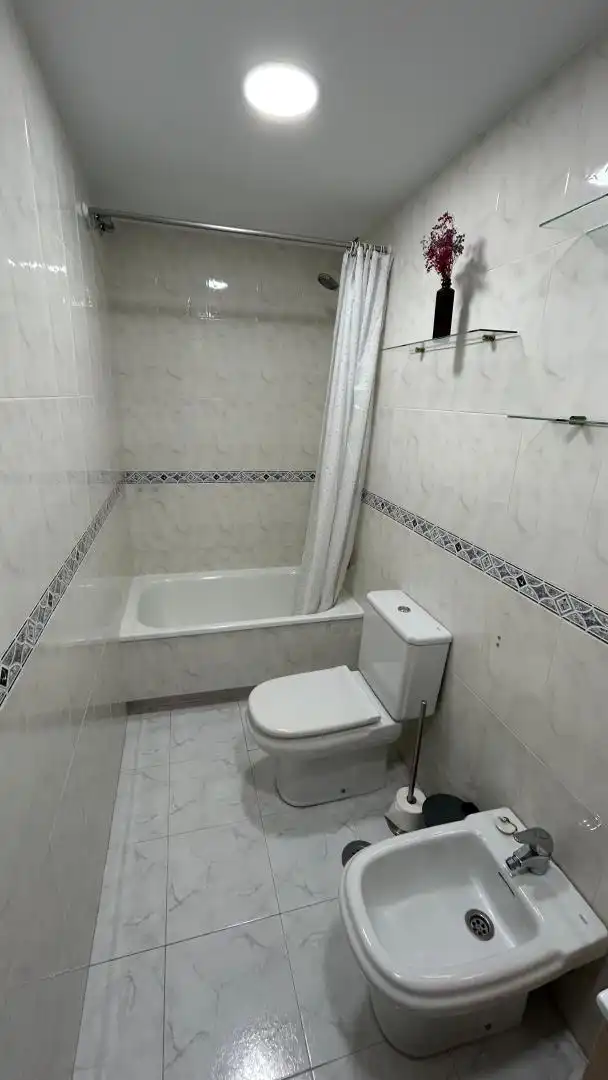 Baño de Piso en venta en Rois con Calefacción, Amueblado y Balcón
