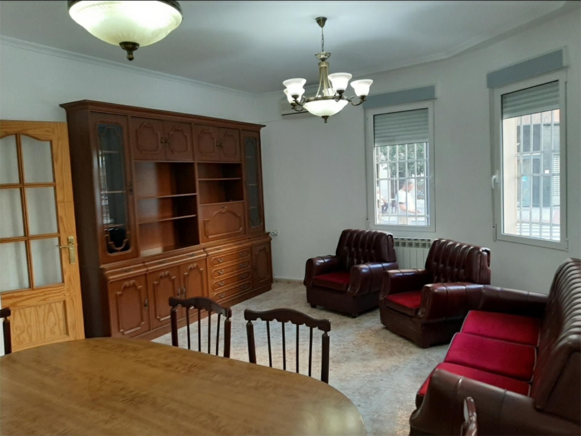 Estudi per a compartir a Calle Ríos Rosas, 90, Ensanche - Franciscanos Sala d'estar de Estudi per a compartir en Albacete Capital amb Aire condicionat, Calefacció i Terrassa