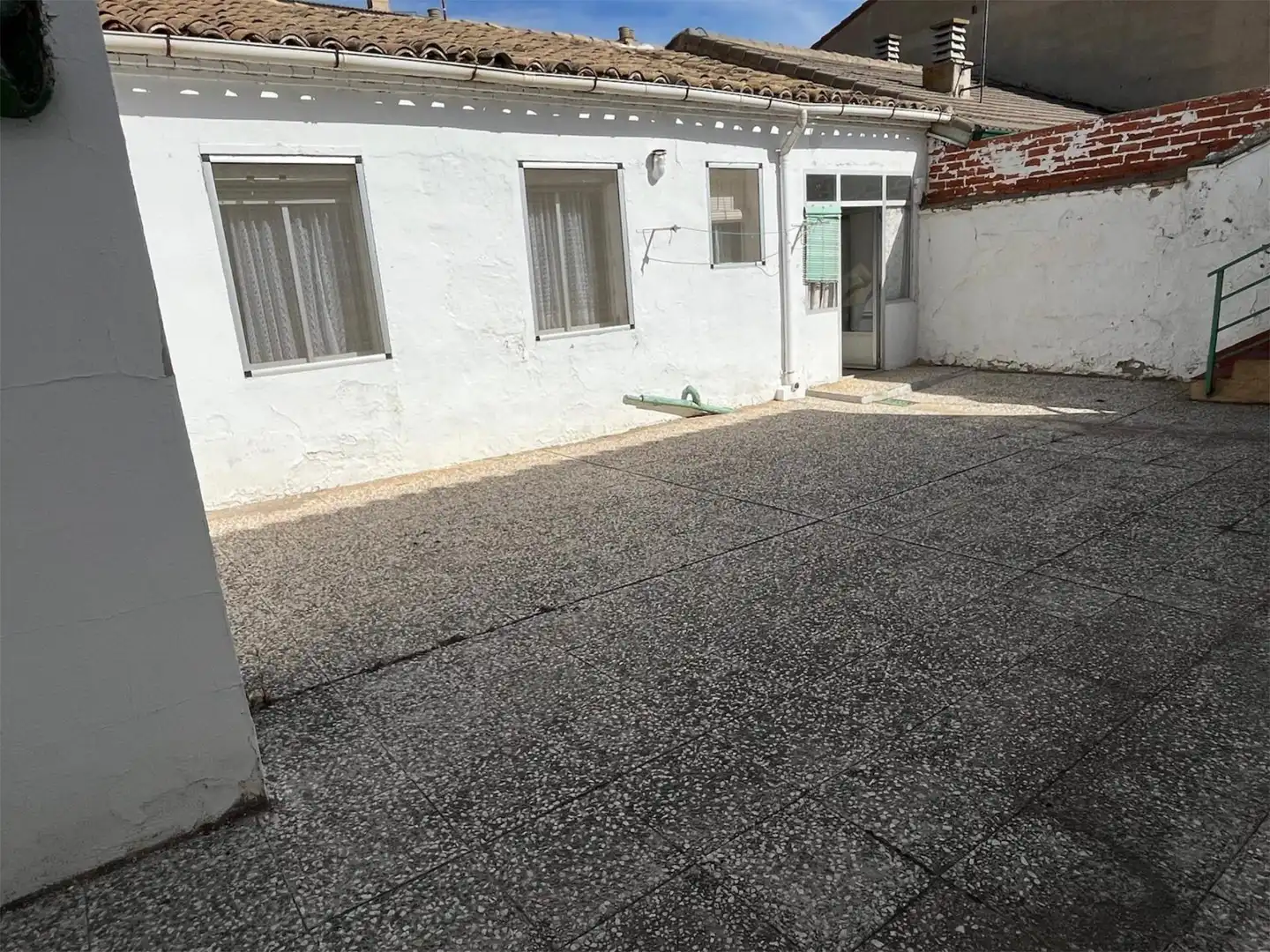 Detached homes for sale in Calle Manifestación del Reino, 41, Alagón Exterior view of Detached homes for sale in Alagón with Heating, Terrace and Storage room