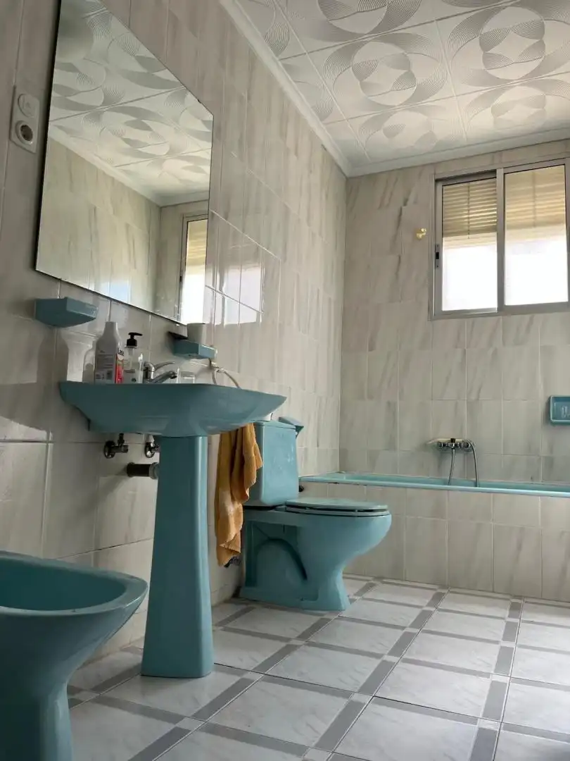 Detached homes for sale in Calle Manifestación del Reino, 41, Alagón Bathroom of Detached homes for sale in Alagón with Heating, Terrace and Storage room