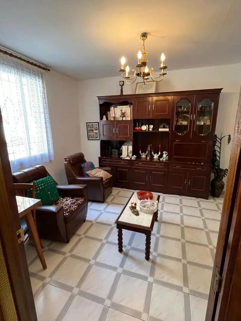 Detached homes for sale in Calle Manifestación del Reino, 41, Alagón Living room of Detached homes for sale in Alagón with Heating, Terrace and Storage room