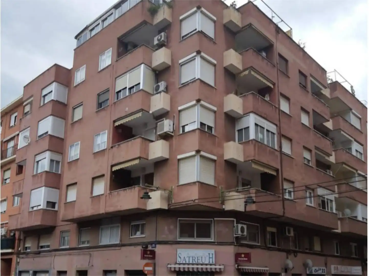 Vista exterior de Piso en venta en Alcoy / Alcoi con Aire acondicionado, Terraza y Amueblado