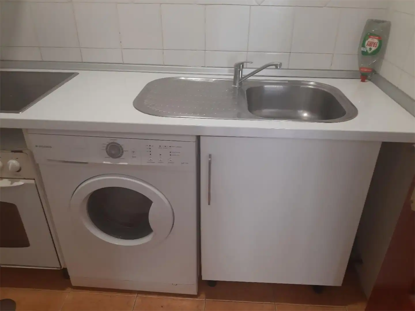 Pis de lloguer a Calle de Emilio Serrano, 37, Cercedilla Cuina de Pis de lloguer en Cercedilla amb Calefacció i Moblat
