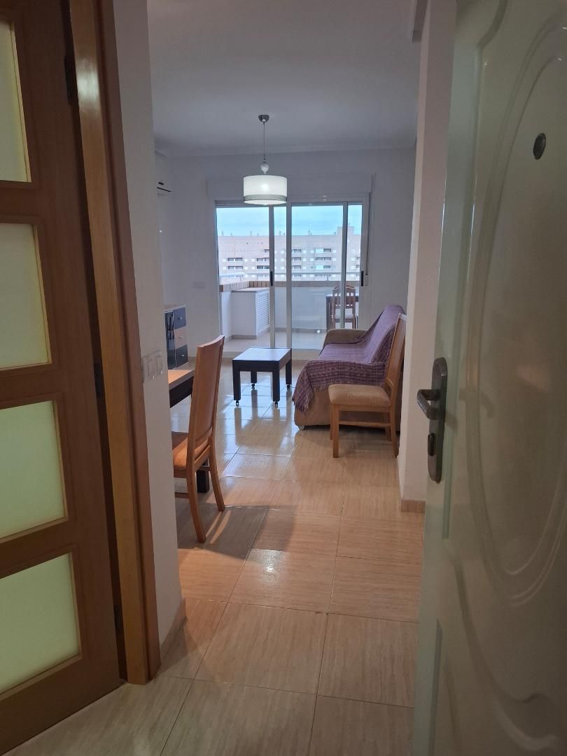 Dormitori de Pis de lloguer en Oropesa del Mar / Orpesa amb Aire condicionat, Calefacció i Terrassa