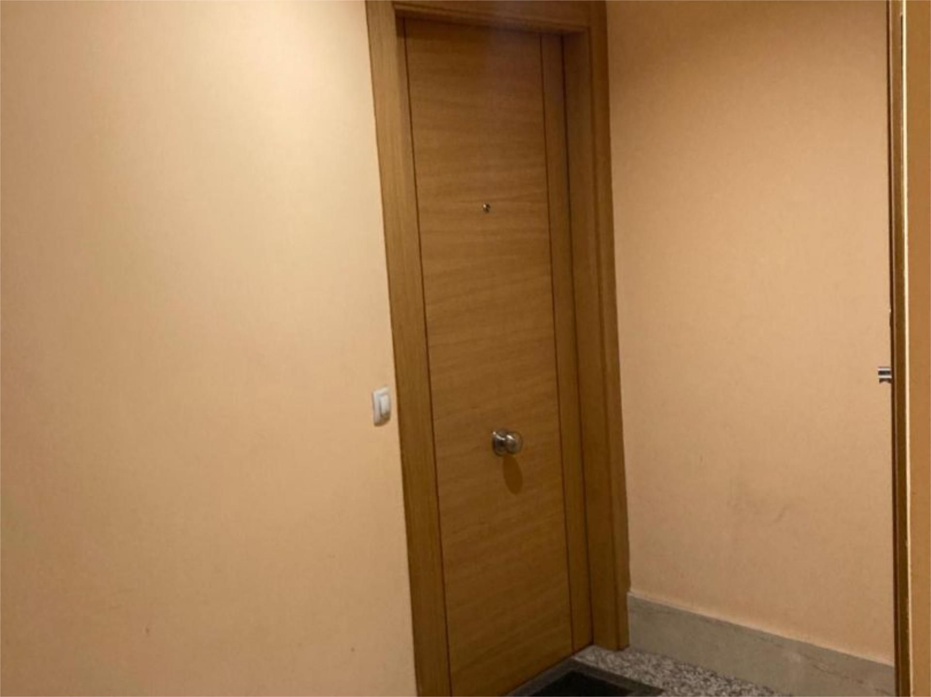 Dormitori de Pis en venda en Aranda de Duero amb Calefacció, Parquet i Balcó