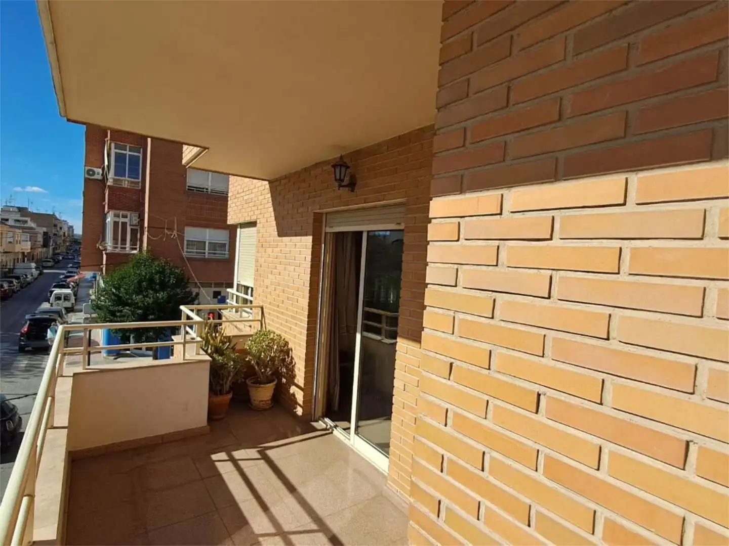Casa adosada en venta en Calle Miguel Hernández, 24, Almoradí Terraza de Casa adosada en venta en Almoradí
