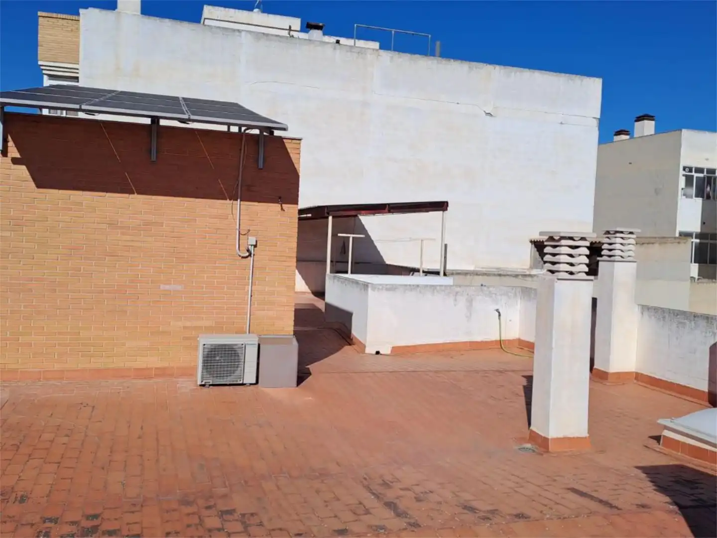 Casa adosada en venta en Calle Miguel Hernández, 24, Almoradí Terraza de Casa adosada en venta en Almoradí