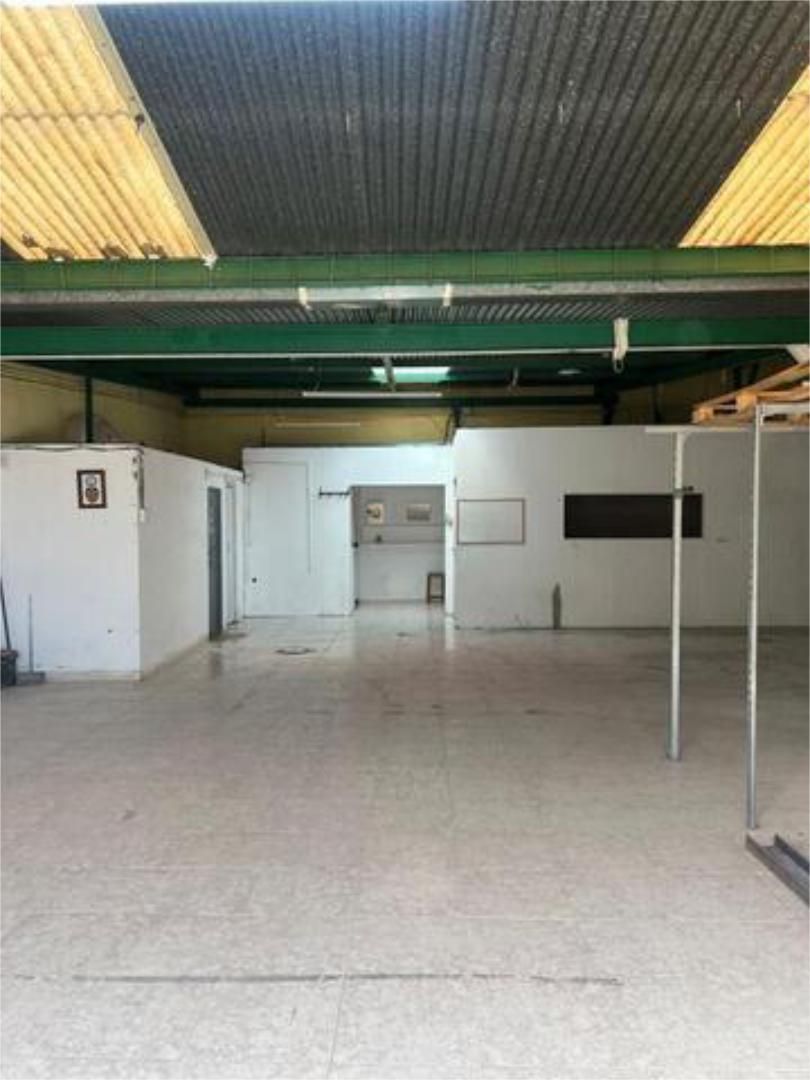 Nau industrial de lloguer en Manises