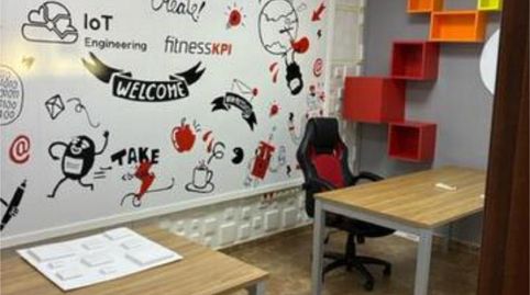 Foto 2 von Büro zur Miete in Peligros, Granada