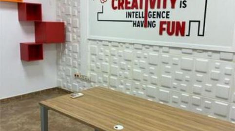 Foto 3 von Büro zur Miete in Peligros, Granada