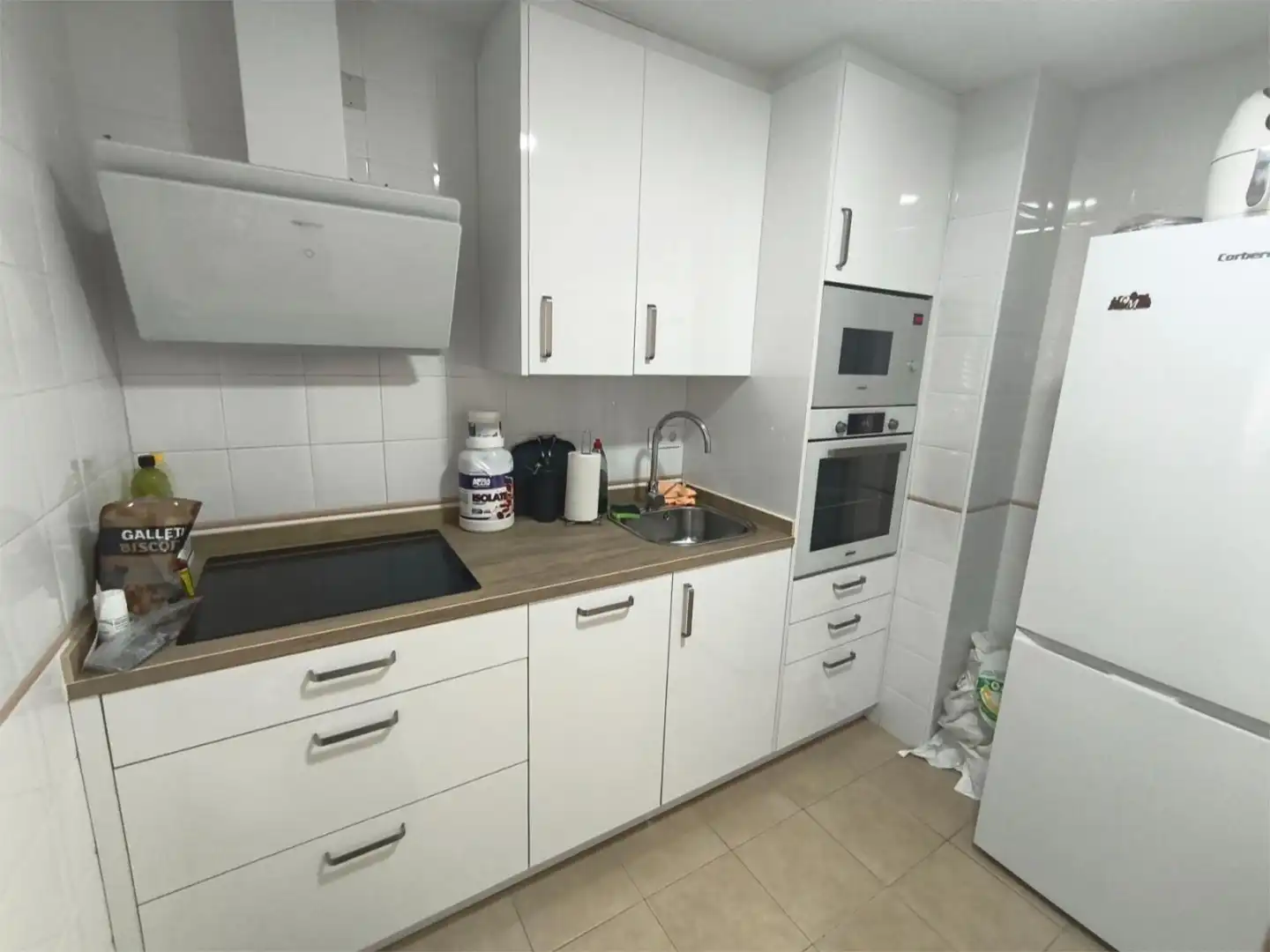 Kitchen of Flat for rent in Algeciras  with Air Conditioner, Heating and Terrace